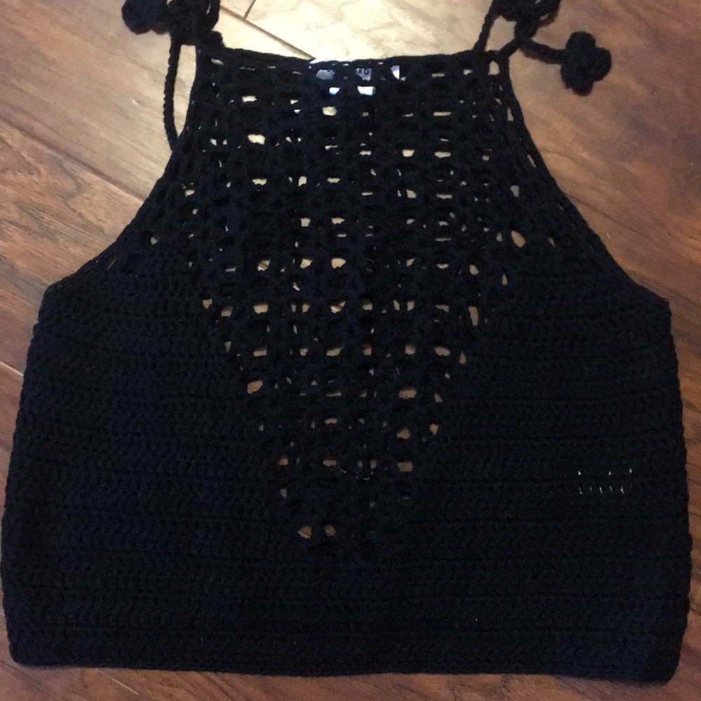 GLAMOUROUS CROP TOP~ - Picture 2 of 3